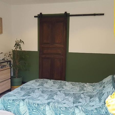 Appartement 2 Pieces Gravieres Bagian luar foto